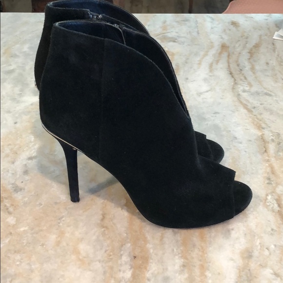 Michael Kors booties - Picture 4 of 5